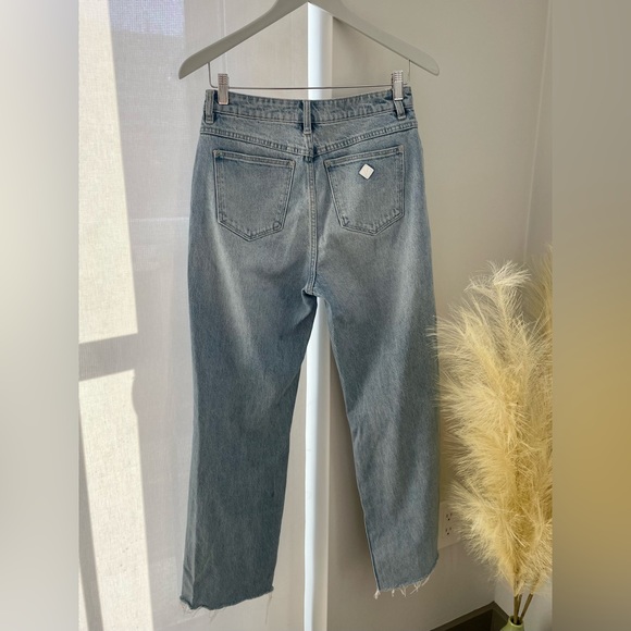 Size 28 | Abrand A 94 High Waisted Straight Jean - Picture 6 of 16